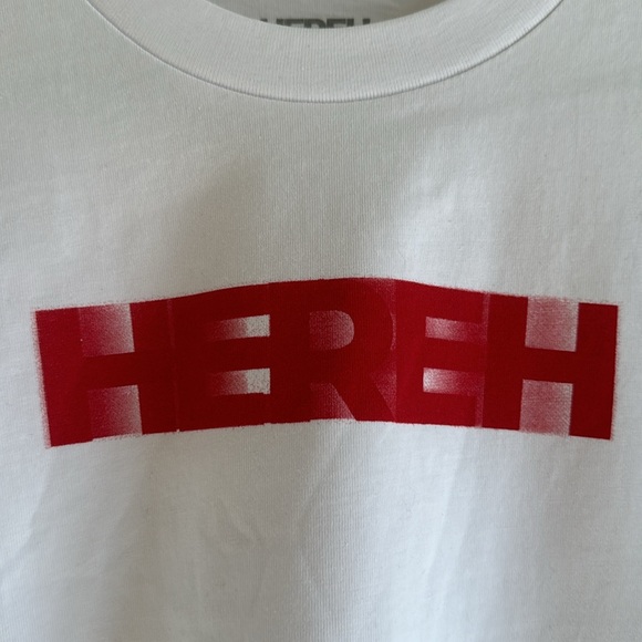 NWT IU HEREH World Tour Official White Shirt - Picture 3 of 4